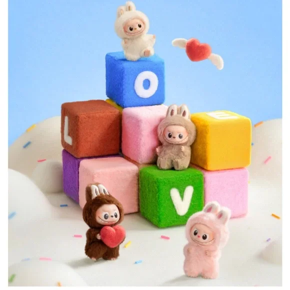 POP MART Vinyl Plush Pendant, Pin for Love Labubu, M - Picture 4 of 6